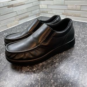 Men’s size 10.5 SAS Side Gore Smooth Black